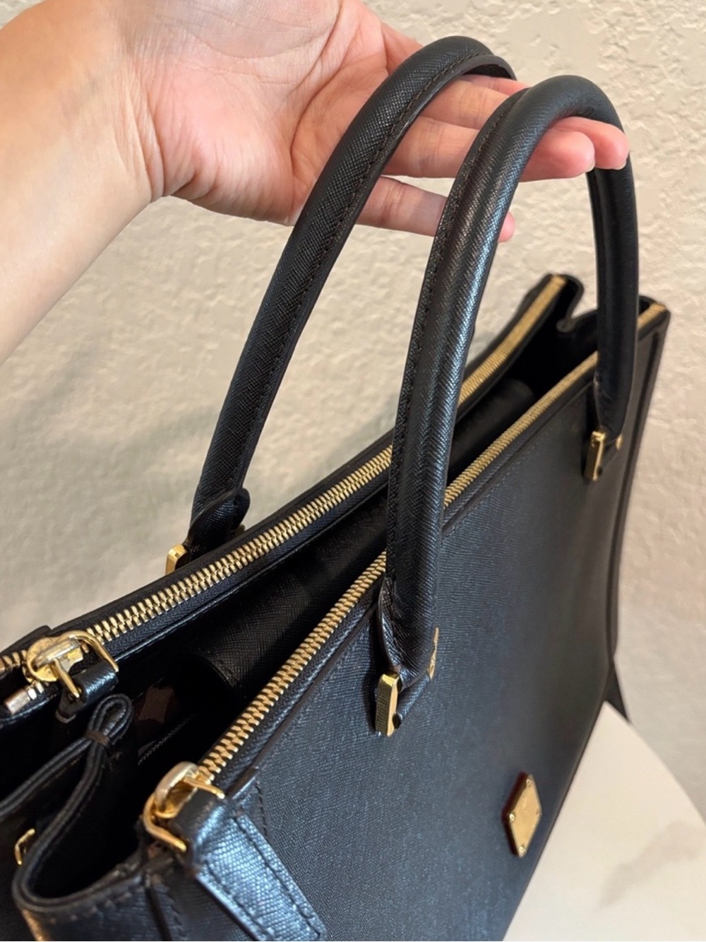 MCM Black Saffiano / Crosshatched Leather Double-Zip Structured Satchel Like New - Picture 3 of 14